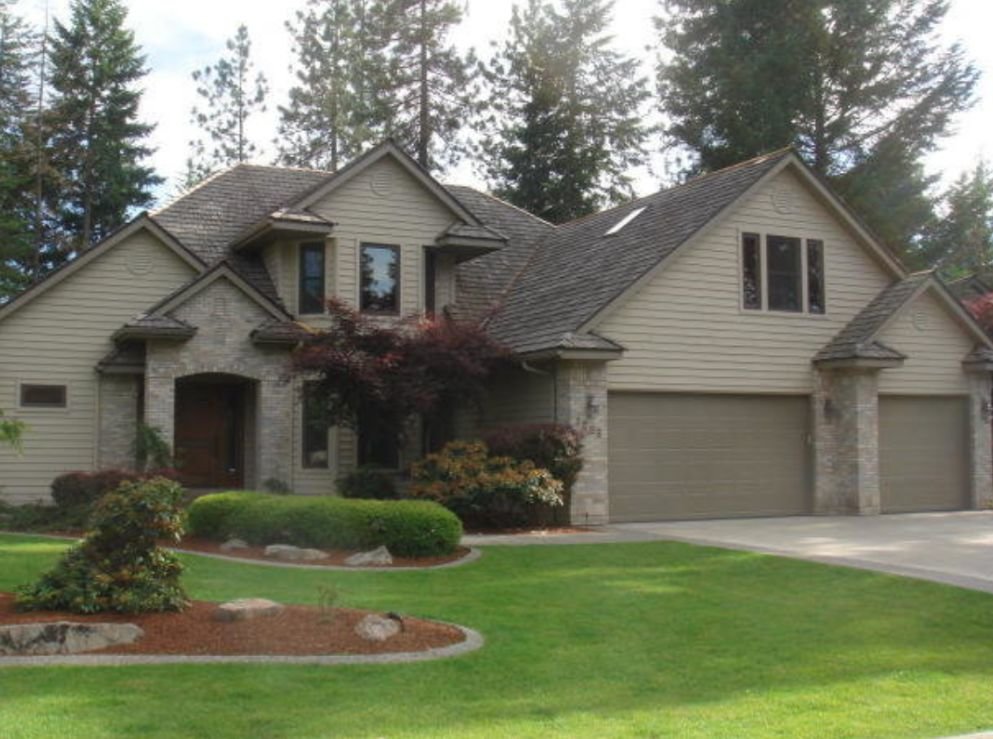 1268 E Woodstone Court